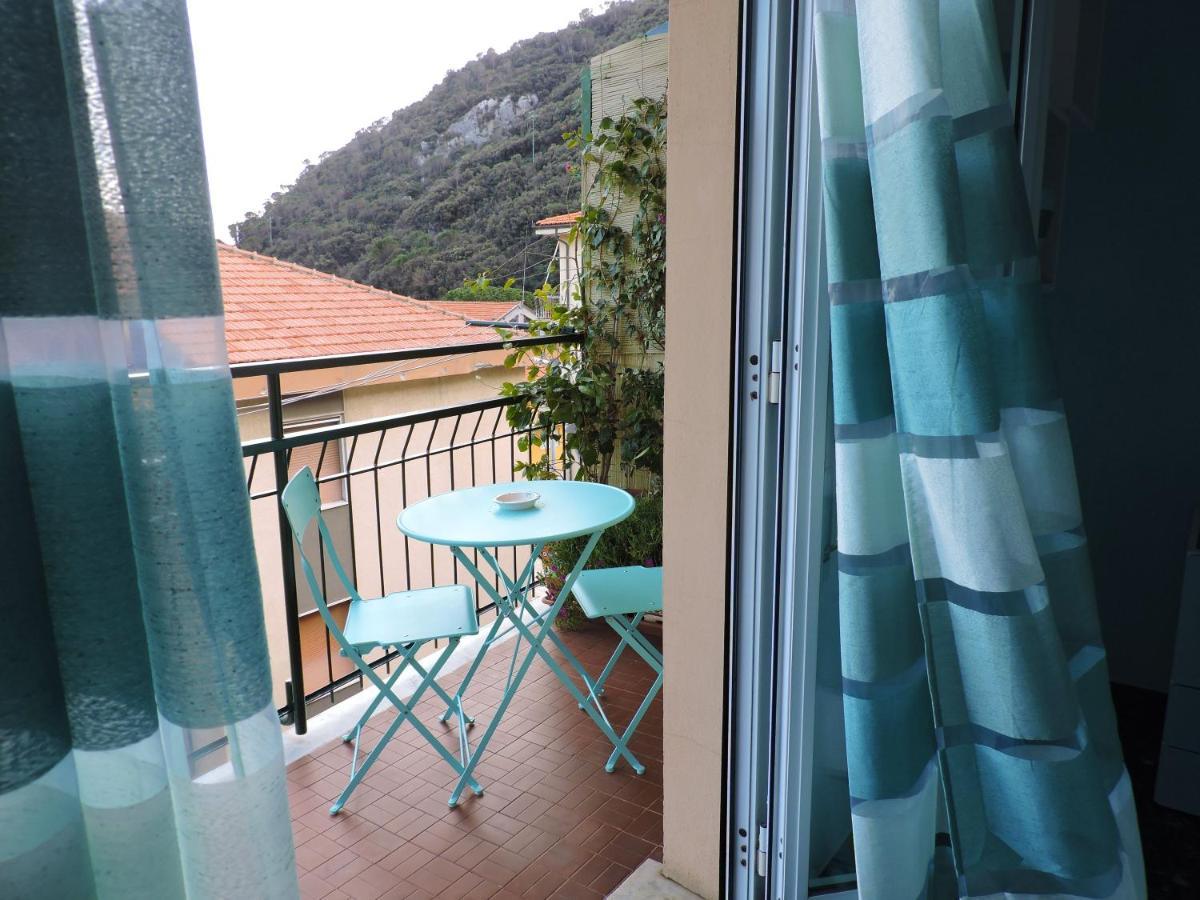 Biker'S Blue Cove Apartman Finale Ligure Kültér fotó